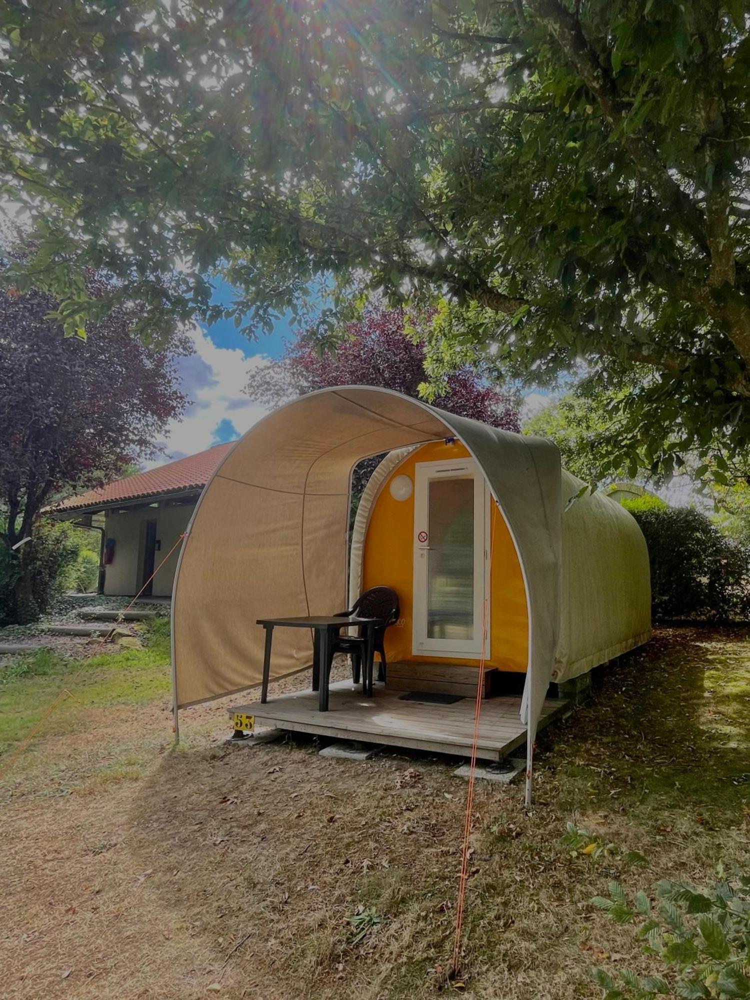 Camping Le Rouge Gorge **** 10' Puy Du Fou Saint-Laurent-sur-Sèvre Exterior foto